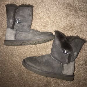 BAILEY BUTTON SWAROVSKI CRYSTAL UGGS